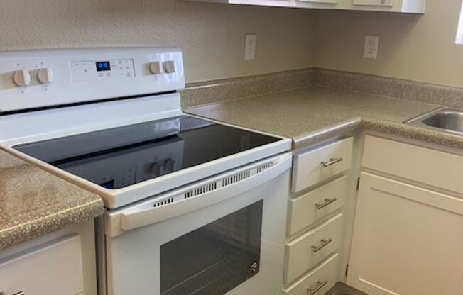 2 beds, 2 baths, 900 sqft, $1,485, Unit 134