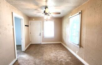 2 beds, 1 bath, $800