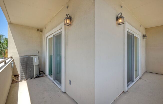 4 beds, 3.5 baths, 2,800 sqft, $4,695, Unit 210