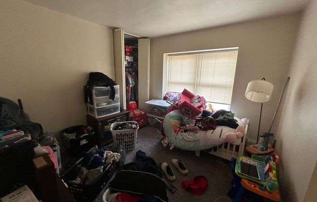 1 bed, 1 bath, $850, Unit 321