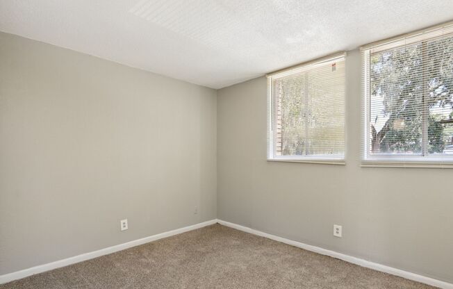 1 bed, 1 bath, 850 sqft, $1,050, Unit 29-066C