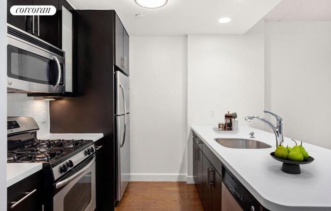 1 bed, 1 bath, $3,415, Unit 8H