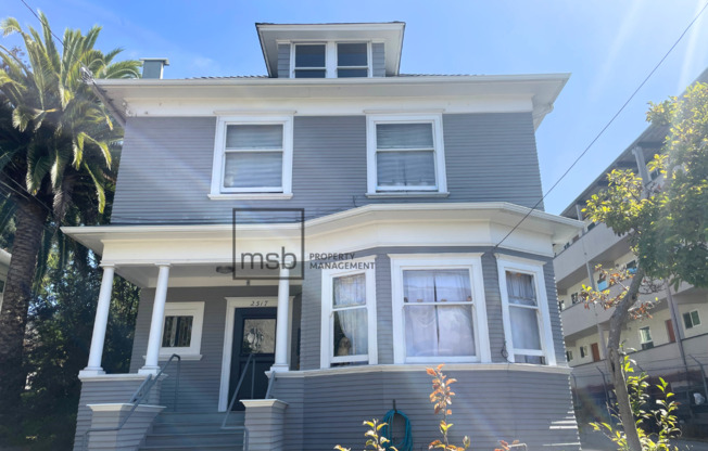2517 Regent