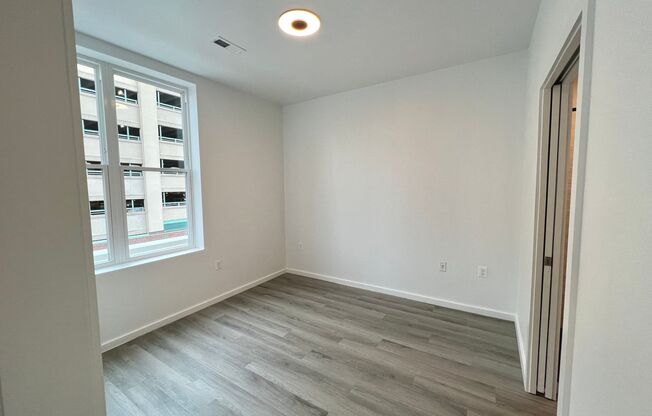 1 bed, 1 bath, 545 sqft, $1,925, Unit 611
