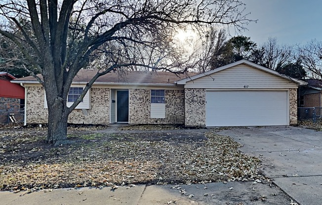 617 NW Sandra Lane