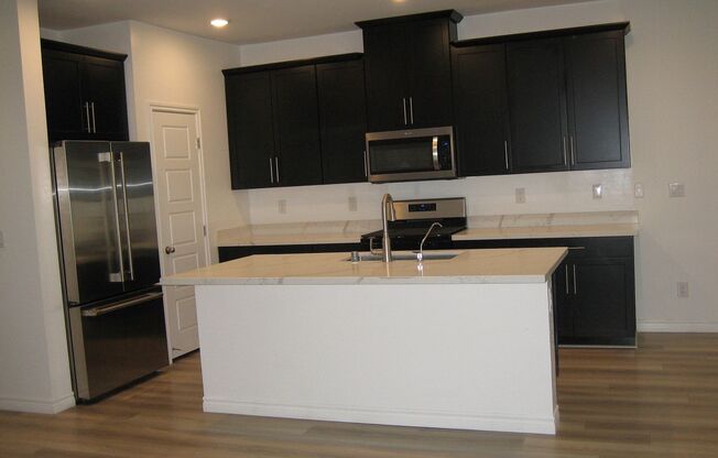 West Summerlin Townhouse - 1833-SqFt. - 3-beds, 2.5-baths, 2-car attached garage, Gated Comm.