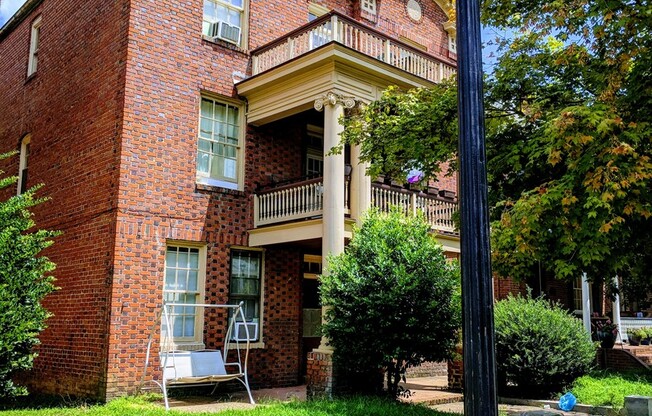 1 bed, 1 bath, $1,150, Unit Apt. 12