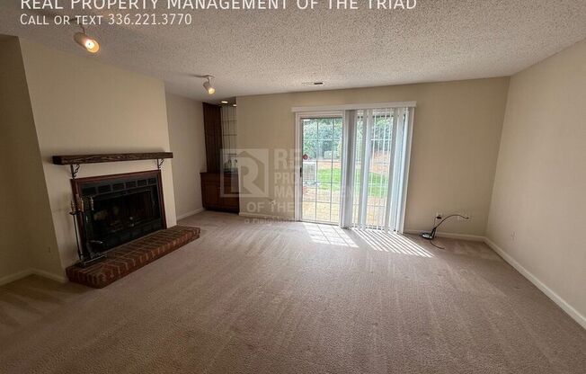 1100 YELLOWBELL PL