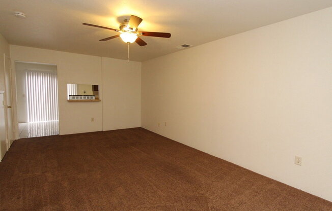 2 beds, 1.5 baths, 1,024 sqft, $2,600