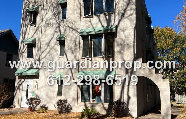 2 beds, 1 bath, 1,200 sqft, $1,450, Unit #4