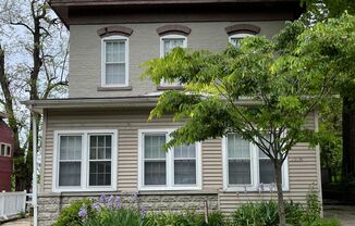 Columbia Square Apartments