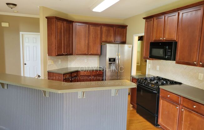 Beautiful 4 Bedroom House in Buford!