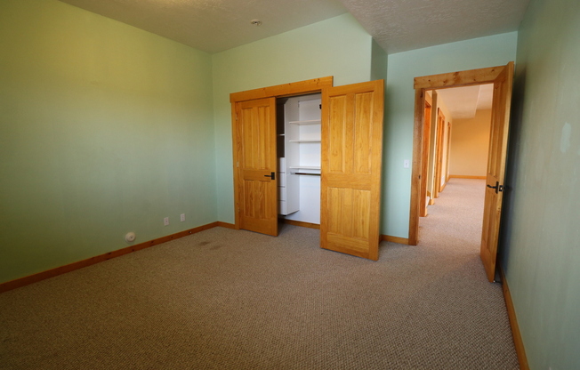 3 beds, 2.5 baths, $2,850, Unit Lot # 1316