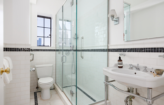 350 W 57 ST