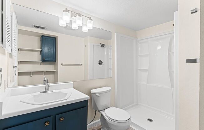 2 beds, 2 baths, $1,450, Unit # #B 105