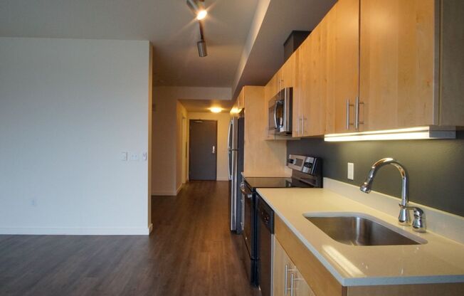 1 bed, 1 bath, $1,275, Unit 308