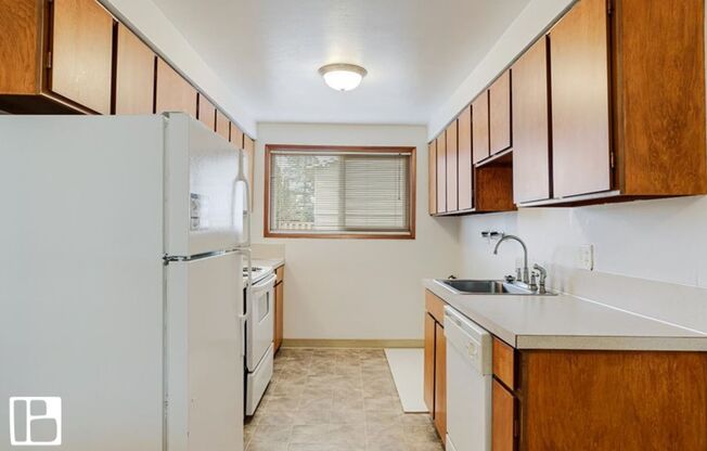 2 beds, 1.5 baths, 1,100 sqft, $1,750, Unit 45