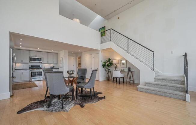 221 CLARA ST