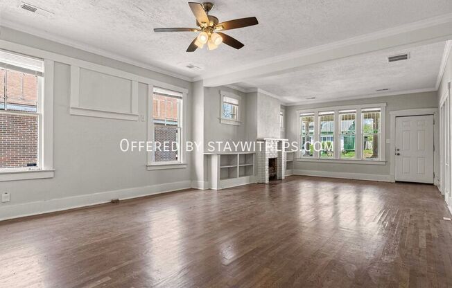 1667 FOSTER AVE