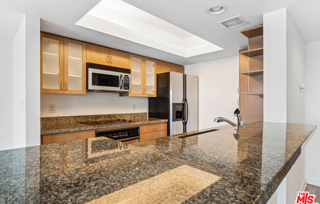 1 bed, 1 bath, 891 sqft, $4,700, Unit 1206