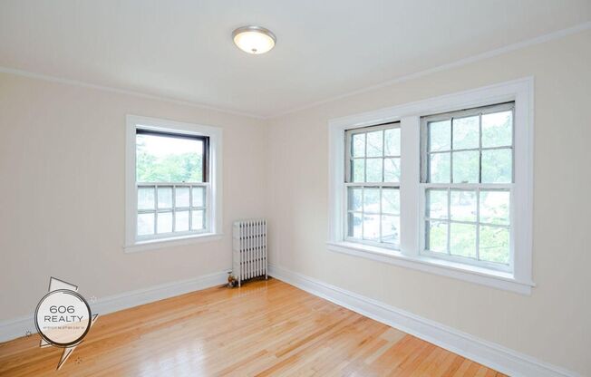 Studio, 1 bath, $1,100, Unit 6348-B12