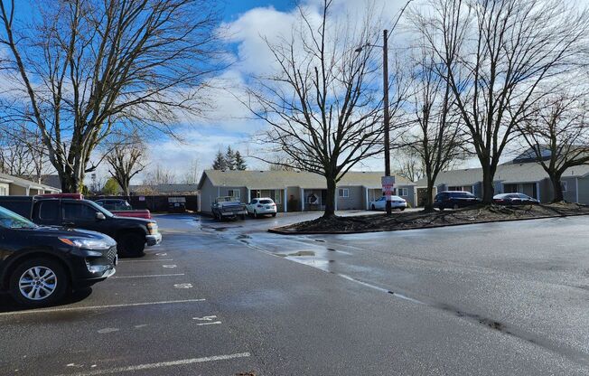 230a-Silverleaf Apartments