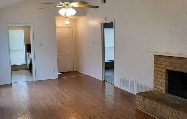 2716 St. George Place Arlington, TX 76015