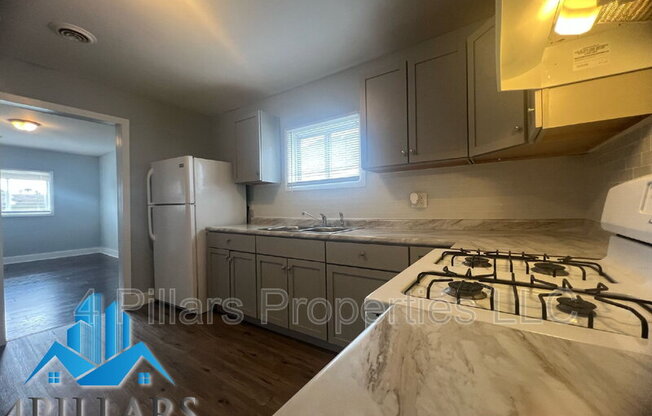 1120 W 150 ST