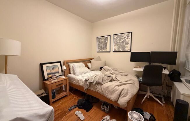 2 beds, 1 bath, 800 sqft, $3,350, Unit 3