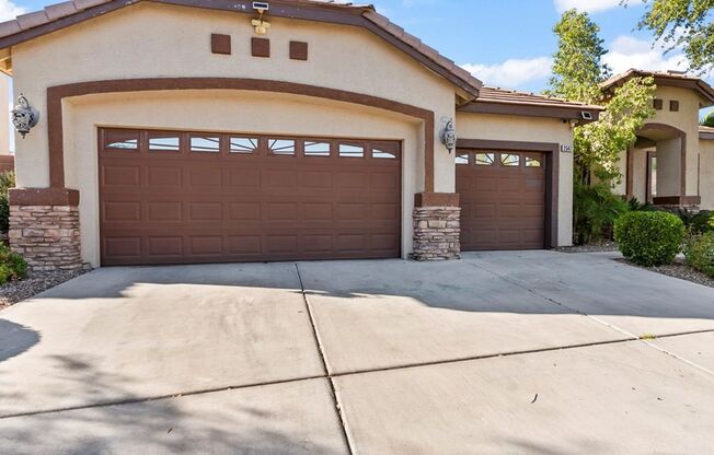 Immaculate Single-Story Home in Gated MacDonald Ranch Community!