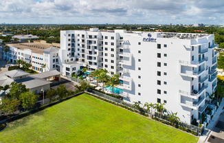 Saba Pompano Beach