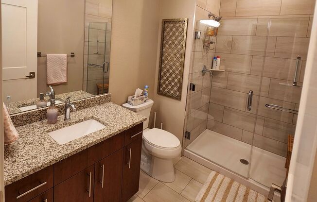 1 bed, 1 bath, 747 sqft, $1,750, Unit 705