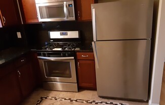77 THINGVALLA AVE
