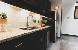 2 beds, 2 baths, 900 sqft, $1,399, Unit 3161