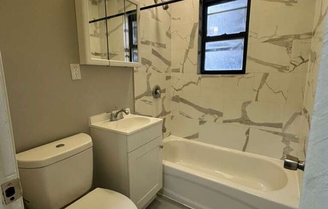 2 beds, 1 bath, 850 sqft, $1,850, Unit APT 25