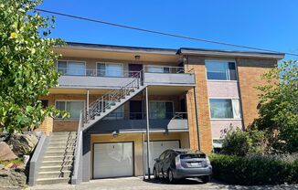 Wallingford 2-Bed Condo with Garage!