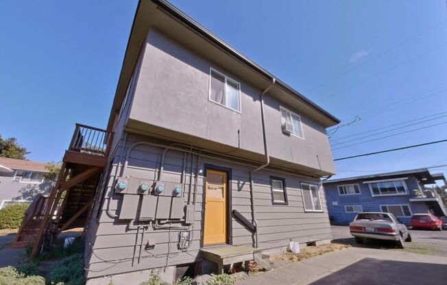 1564 Mill Alley