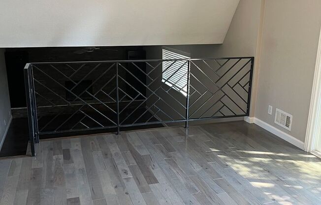 Beautifully Renovated 4bd 3bth Home Move In Ready!