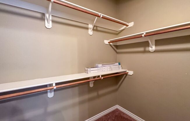 2 beds, 2 baths, 1,070 sqft, $1,400, Unit 8985 S Durango Dr 89113 (FAHW-py-gy-SW)