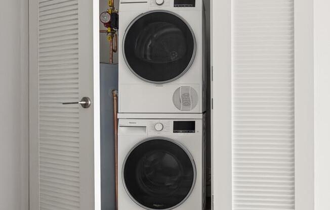 Studio, 1 bath, $4,820, Unit 2205