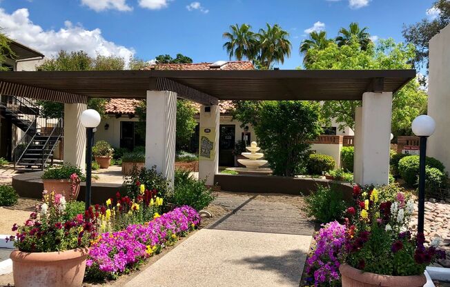 1 bed, 1 bath, 691 sqft, $1,170, Unit 245