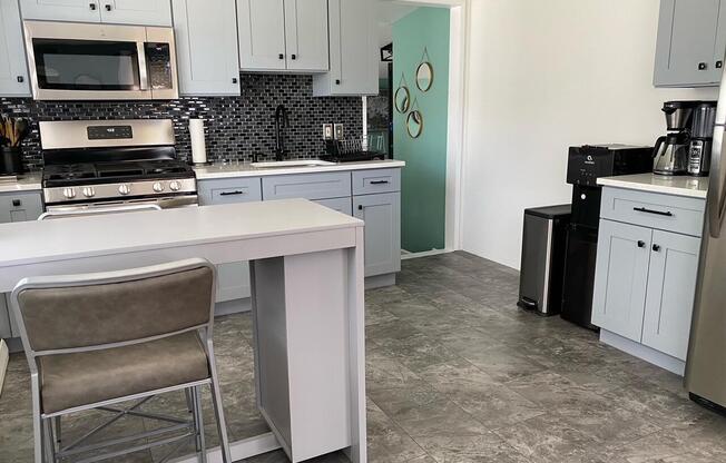 41 OCEAN BLVD