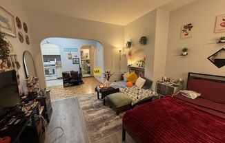 249 COMMONWEALTH AVE