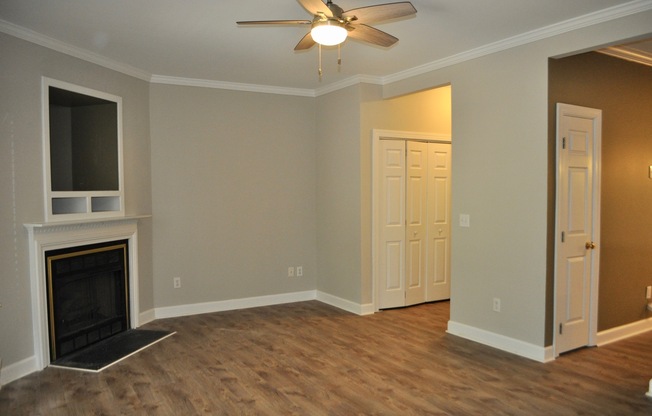 2 beds, 2.5 baths, $1,595