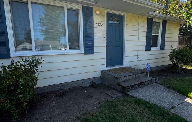Fully Renovated 2 BD and 1 BA w/ detached garage House on a big lot in SeaTac!