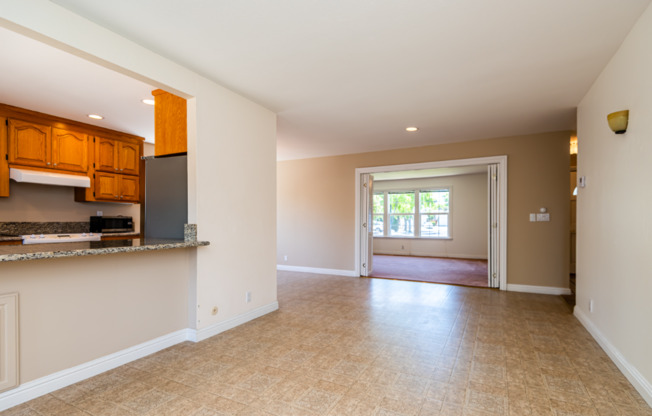 Lovely Home | Central A/C | Swimming Pool