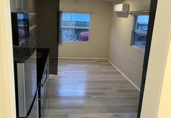 2824 24 AVE N