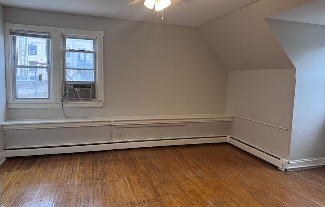 9-11 W. Lancaster Avenue