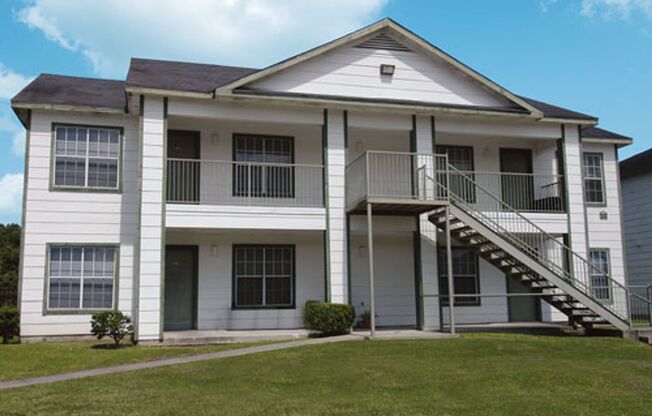 Shadow Bay Apartments