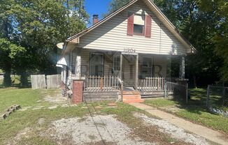 11204 E 20th St S Independence 64052 2 bd/1 ba l SINGLE FAMILY House  $1150 $200 OFF LOOK and LEASE Special